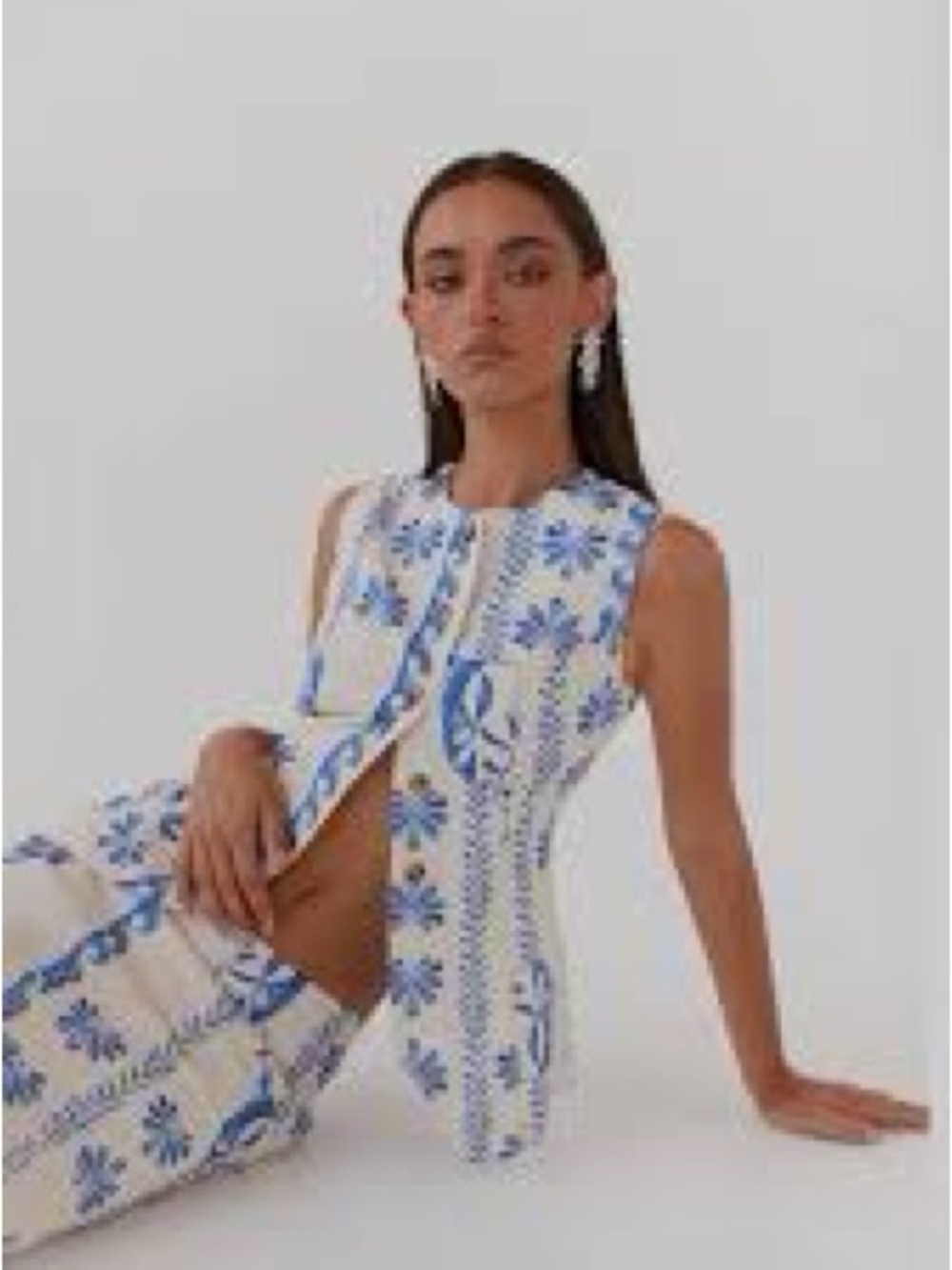 Peppermayo SET White Blue Floral Print Vest WITH Short Skirt - Picture 4 of 9
